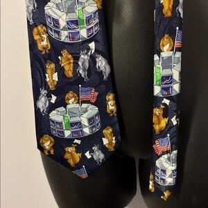 Fratello Vintage Stock Market Bulls and Bears Tie Necktie